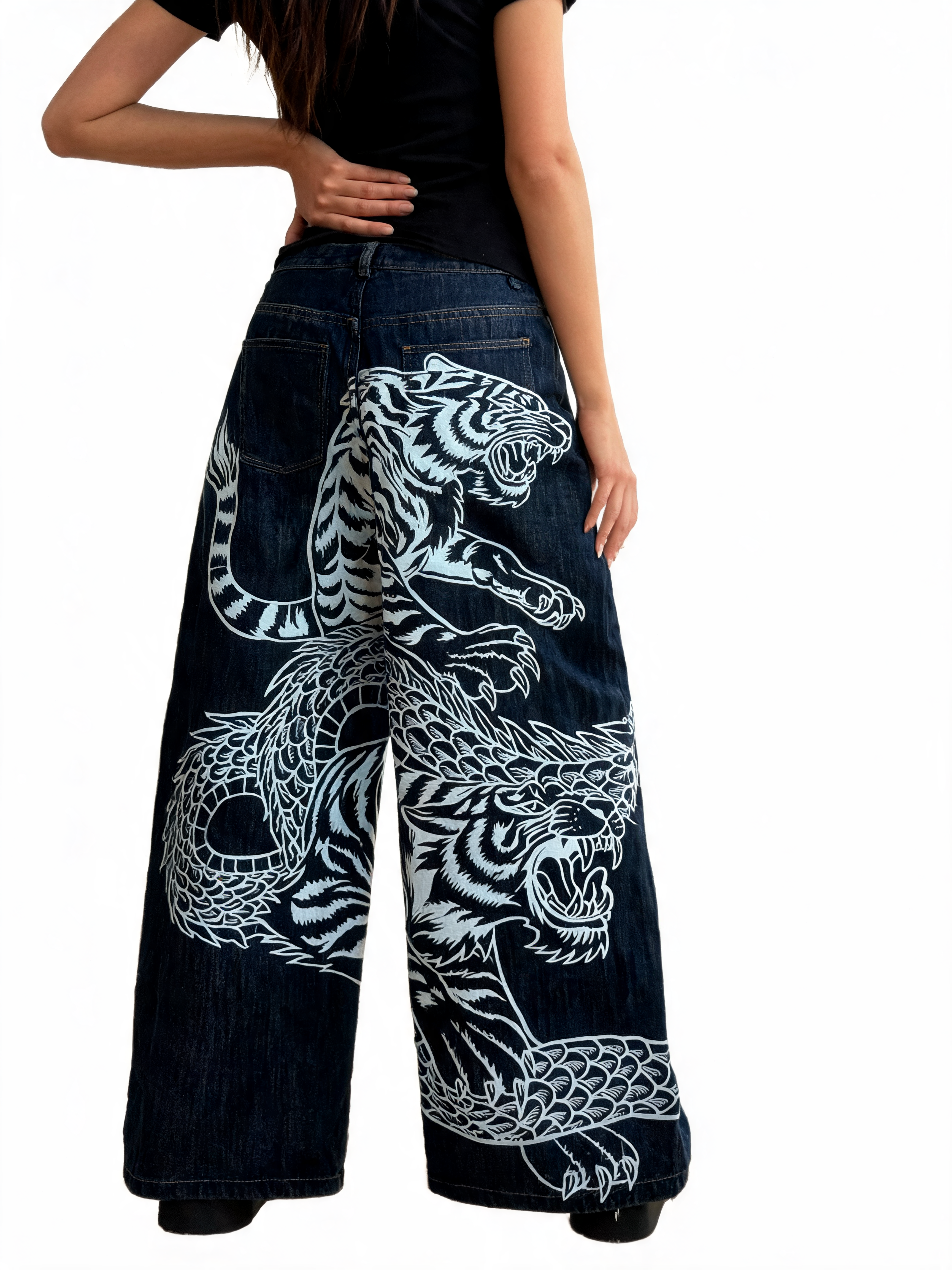 Y2K Denimbukser med Drage- og Tigerprint